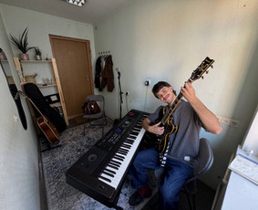 Muzikos mokytojai - Individualios gitaros pamokos - 2