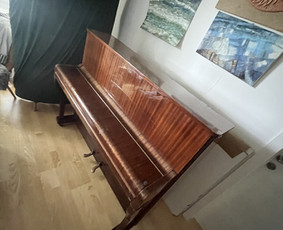 Teikiame įvairias pervežimo ir pagalbines paslaugas - Pianinų gabenimas - 3 Pianinų gabenimas - Teikiame įvairias pervežimo ir pagalbines paslaugas - 3