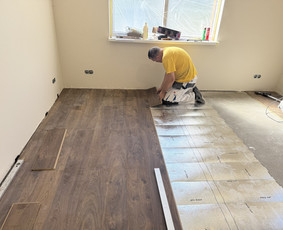 Glaistymas,dažymas,tapetavimas. - Sienų glaistymas - 2 Sienų glaistymas - Glaistymas,dažymas,tapetavimas. - 2