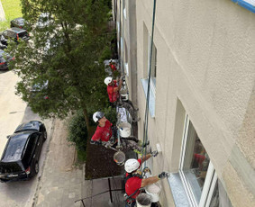Fasadų modernizacija ir sienų plokščių remontas - Dažymo darbai aukštyje - 4 Dažymo darbai aukštyje - Fasadų modernizacija ir sienų plokščių remontas - 4