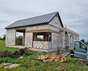 Karkasinių ir mūrinių namų statyba, stogų konstrukcijos / EML Statyba (Marius) / Darbų pavyzdys ID 4061505