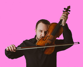 Dainininkai, muzikos grupės - Dainuojantis džiazo smuikininkas - 1