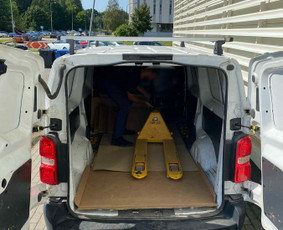 Baldų surinkimas iš Ikea, Jysk, Baldai1 ir kt. - Pagalbiniai perkraustymo darbai - 1 Pagalbiniai perkraustymo darbai - Baldų surinkimas iš Ikea, Jysk, Baldai1 ir kt. - 1