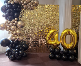 Vestuvių, švenčių dekoravimas - Fotozonų dekoravimas balionų girliandomis/ balionų arkos - 1