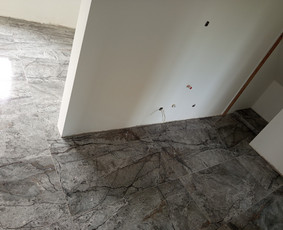 Plyteliu klijavimas. Įvairių dydžių. / Evaldas Sadauskas / Darbų pavyzdys ID 4067789