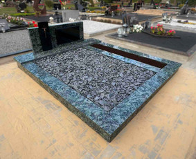 Paminklai, kapavietės įrengimo ir atnaujinimo darbai - Kapų tvarkymas, priežiūra - 1 Kapų tvarkymas, priežiūra - Paminklai, kapavietės įrengimo ir atnaujinimo darbai - 1