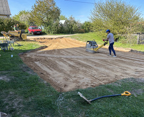 Aplinkos tvarkymas, apželdinimas - Trinkelių klojimas, bortų statymas bei kiti gerbūvio Darbai - 2