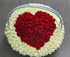 Gėlių pristatymas į namus - Skintos gėlės super kaina Jūsų Šventei - 1