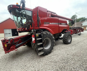 Kitos įvairios paslaugos - Javų kombainų pardavimas ir kūlimas po 70 eu - 2