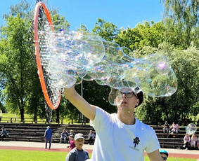 Renginių ir švenčių vedėjas Gediminas Babelis - Vaikų gimtadienių, švenčių vedimas - 3 Vaikų gimtadienių, švenčių vedimas - Renginių ir švenčių vedėjas Gediminas Babelis - 3