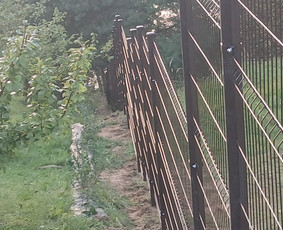 Montuojam segmentines ir metaliniu tvoralenčių tvoras / Arvydas / Darbų pavyzdys ID 4089009