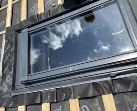 Stoglangių montavimas - Slaitiniu stogu remontas ir dengimas,ventiliuojami fasadai - 4