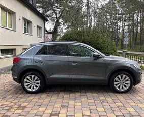 Lengvųjų automobilių nuoma - VW T-roc automobilio nuoma - 3