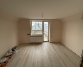 Vidaus Apdaila, laminato klojimas, plytelių klijavimas / Vidaus apdaila / Darbų pavyzdys ID 4095661