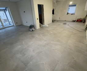 Vidaus Apdaila, laminato klojimas, plytelių klijavimas / Vidaus apdaila / Darbų pavyzdys ID 4095701
