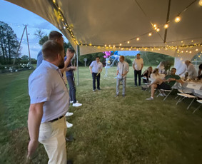 Renginių vedimas, Dj paslaugos, šventės organizavimas - Įmonių renginių vedimas - 1 Įmonių renginių vedimas - Renginių vedimas, Dj paslaugos, šventės organizavimas - 1