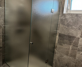 Nestandartinių dušų, led veidrodžių, terasų, stiklinimas. / Meltglas, MB / Darbų pavyzdys ID 4104608