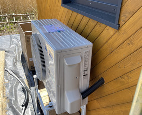 Oro kondicionierių silumos siurbliu montavimas pardavimas - Buitinės paslaugos - 4 Buitinės paslaugos - Oro kondicionierių silumos siurbliu montavimas pardavimas - 4