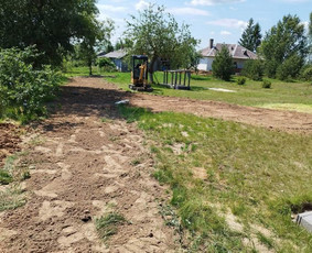 Polių gręžimas iki 3m. Įrankių, ekskavatorių nuoma - Drenažo įrengimas - 3 Drenažo įrengimas - Polių gręžimas iki 3m. Įrankių, ekskavatorių nuoma - 3