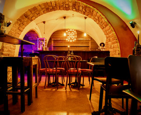 7 Fridays privačių erdvių nuoma Vilniuje - Restoranai, kavinės, barai, salės - 4 Restoranai, kavinės, barai, salės - 7 Fridays privačių erdvių nuoma Vilniuje - 4
