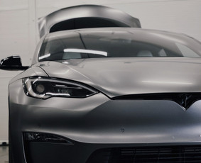 Plėvelių klijuotojas Baldai, Automobiliai. / Matas / Darbų pavyzdys ID 4110294