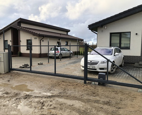 Tvoros,vartai,automatika,metalinės konstrukcijos / Tvorainė / Darbų pavyzdys ID 902597