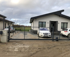 Tvoros,vartai,automatika,metalinės konstrukcijos / Tvorainė / Darbų pavyzdys ID 902599