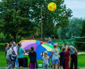 Animatorė vaikų šventėms / Animatorė vaikų šventėms Linksmoji šventė / Darbų pavyzdys ID 4110428