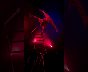 Cirko artistas akrobatas-ekvilibristas - Renginiai, šventės - 1 Renginiai, šventės - Cirko artistas akrobatas-ekvilibristas - 1