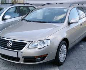 Kokybiska bei nebrangi Automobiliu nuoma Vilniuje - Toyota Prius nuoma - 2 Toyota Prius nuoma - Kokybiska bei nebrangi Automobiliu nuoma Vilniuje - 2