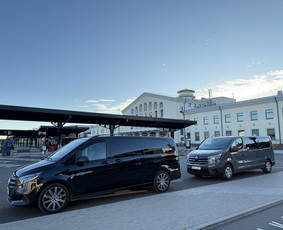 Mikroautobusų ir lengvųjų automobilių nuoma su vairuotoju - Keleivių pervežimas - 1 Keleivių pervežimas - Mikroautobusų ir lengvųjų automobilių nuoma su vairuotoju - 1