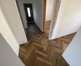 Vinilinių grindų montavimas/išlyginamosios pilimas/parketas / TAMA grindys / Darbų pavyzdys ID 4115414