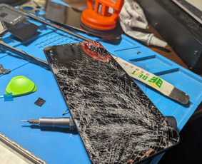 Telefono ekrano keitimas - Techseina Skubus telefonų remontas Vilniuje! - 3