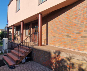 Terasos, karkasiniai statiniai, vent. fasadai, sandeliukai. / NETIKRI BROLIAI / Darbų pavyzdys ID 4117720