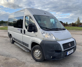 Mikroautobusų nuoma - Keleivinio mikroautobuso su Liftu nuoma - 1