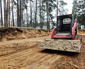 Račioko,bobcat,savivarčių nuoma - Bobcat nuoma - 1 Bobcat nuoma - Račioko,bobcat,savivarčių nuoma - 1