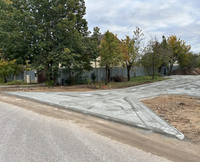 Trinkelių klojimas,vejos laistymo įrengimas,gerbuvio darbai / MB KLOTEKA / Darbų pavyzdys ID 4124112