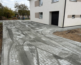 Trinkelių klojimas,vejos laistymo įrengimas,gerbuvio darbai / MB KLOTEKA / Darbų pavyzdys ID 4124114