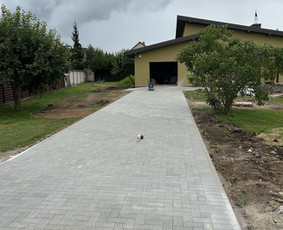 Trinkelių klojimas,vejos laistymo įrengimas,gerbuvio darbai / MB KLOTEKA / Darbų pavyzdys ID 4124092