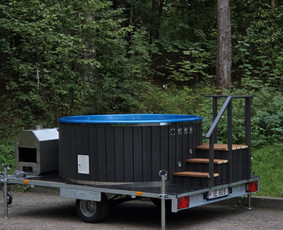 Kubilas Kaune su Jacuzzi, Led Apšvietimu ir Stalu Gėrimams / Tubas / Darbų pavyzdys ID 4124488