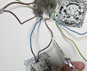 Elektriko paslaugos - Smulkūs elektros darbai - 1 Smulkūs elektros darbai - Elektriko paslaugos - 1