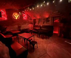 Restoranai, kavinės, barai, salės - Baro nuoma Vilniaus senamiesčio širdyje ! - 4