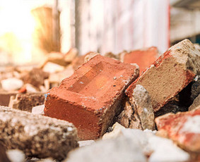 Griovimo darbai nuo A iki Z – greitai, saugiai, patikimai - Statybinių atliekų išvežimas - 3 Statybinių atliekų išvežimas - Griovimo darbai nuo A iki Z – greitai, saugiai, patikimai - 3