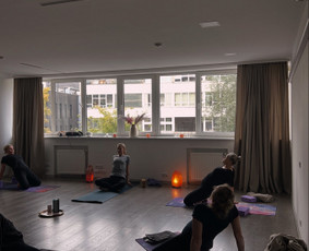 Joga-sąmoningo judesio praktika. Gyvai / online / įmonėms - Sportas, treniruotės - 2 Sportas, treniruotės - Joga-sąmoningo judesio praktika. Gyvai / online / įmonėms - 2