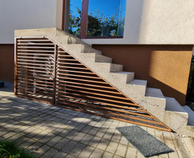 Laiptai, turėklai, vartai, švietuvai, metalo gaminiai. / metalo gaminiai / Darbų pavyzdys ID 4128060