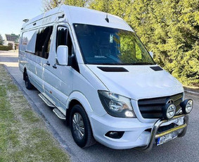 Keleivinio Mercedes nuoma su vairuotoju - Renginiai, šventės - 1 Renginiai, šventės - Keleivinio Mercedes nuoma su vairuotoju - 1