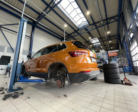Lengvųjų automobilių padangų montavimas ir balansavimas - Autoservisai, automobilių remontas - 4 Autoservisai, automobilių remontas - Lengvųjų automobilių padangų montavimas ir balansavimas - 4