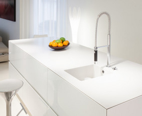 Lieto akmens stalviršiai. Corian stalviršiai ir kiti gaminia - Akmens masės, marmuro, granito darbai - 2 Akmens masės, marmuro, granito darbai - Lieto akmens stalviršiai. Corian stalviršiai ir kiti gaminia - 2