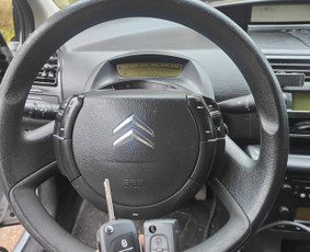 Automobilių raktų gamyba ir programavimas / Okauto_paslaugos / Darbų pavyzdys ID 4139086