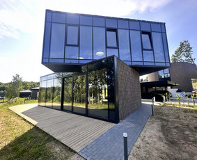 Stiklų poliravimas. Ibriežimu šalinimas - Žibintų poliravimas - 1 Žibintų poliravimas - Stiklų poliravimas. Ibriežimu šalinimas - 1